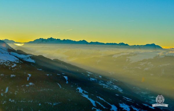 Vallée de la Tarentaise le soir – Alps